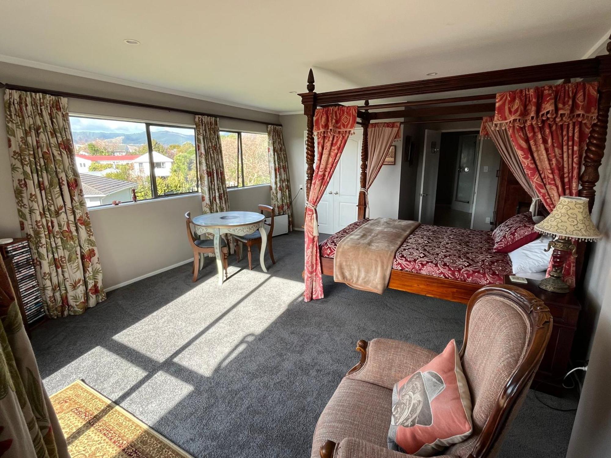 Tudor Manor Bed & Breakfast Bed & Breakfast Paraparaumu Dış mekan fotoğraf