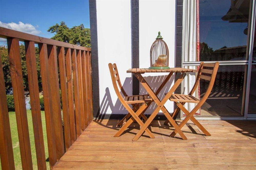 Tudor Manor Bed & Breakfast Paraparaumu Dış mekan fotoğraf